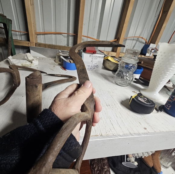 Rustic Metal Home Accent - Picture 4 of 16